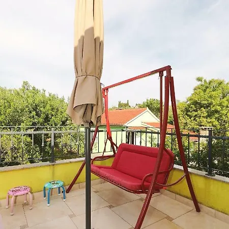 Senkini Dvori Lägenhet