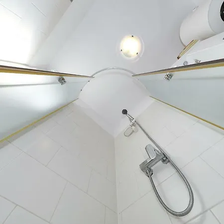 Apartment Senkini Dvori Sutomiscica