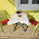 Senkini Dvori Sutomiscica