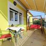 Senkini Dvori * Sutomiscica