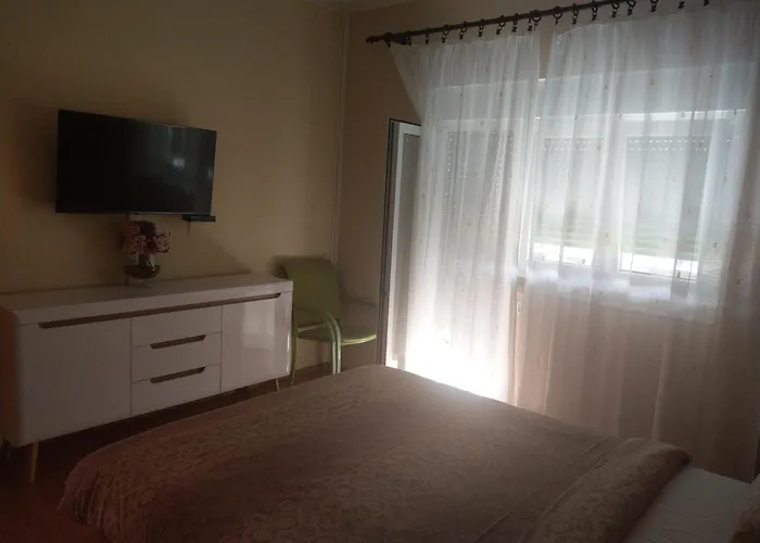 Apartman Senkini Dvori Sutomiscica
