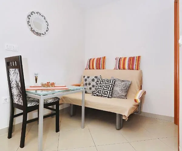 Senkini Dvori شقة