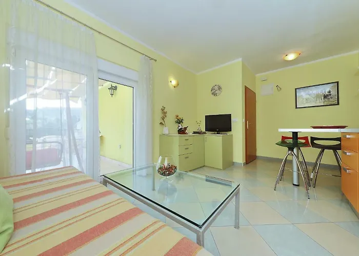 Senkini Dvori شقة